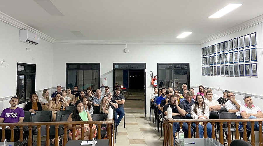 Ciclo de palestras aborda temas sobre as eleições